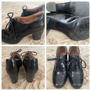 Clarks black lace up stacked heel with ties